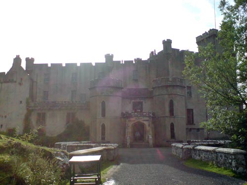 Dunvegan Castle, sede del auténtico Clan MacLeod